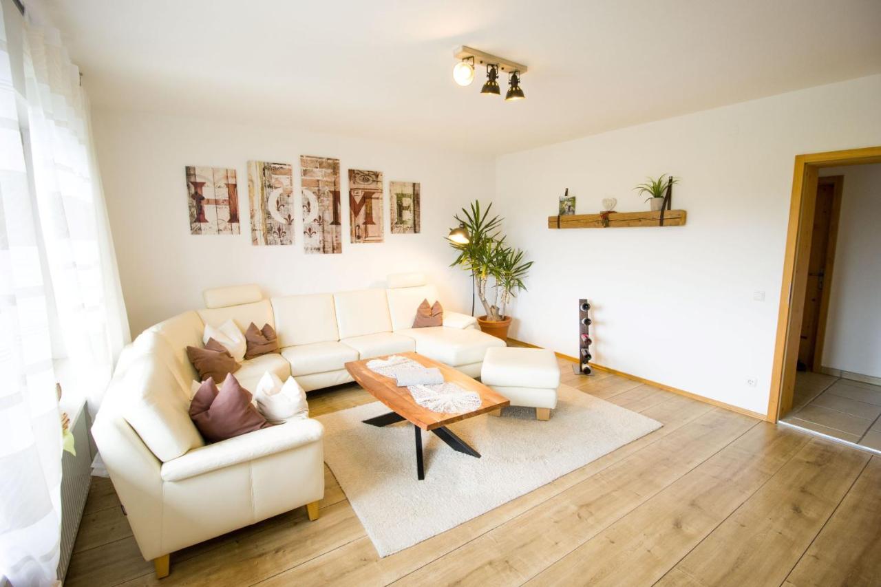 Ferienwohnung Lorenz Heufeld Esterno foto